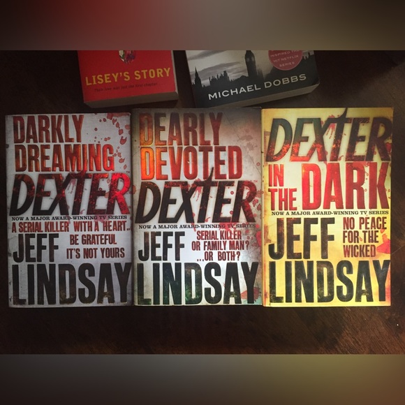 Collection of Dexter novels - Picture 1 of 1